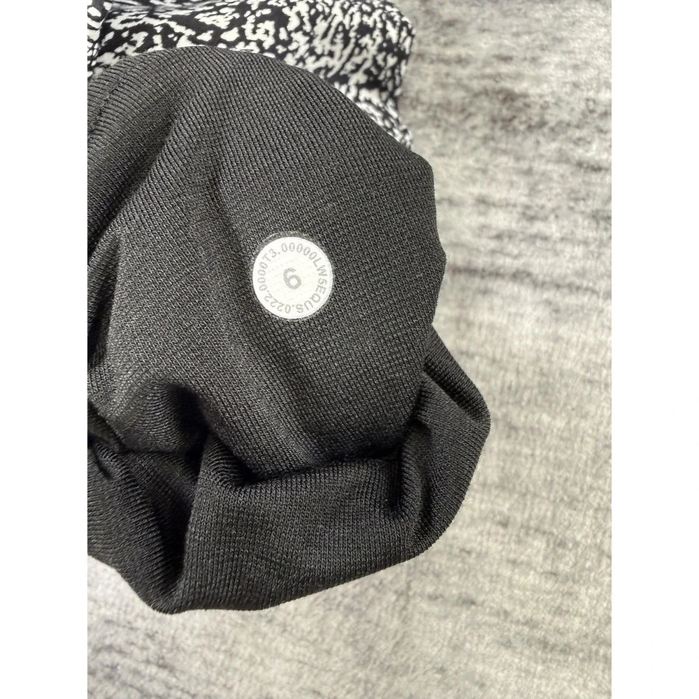 Lululemon InStill High-Rise Cropped Alpine Black/White Leggings Pants Size 6